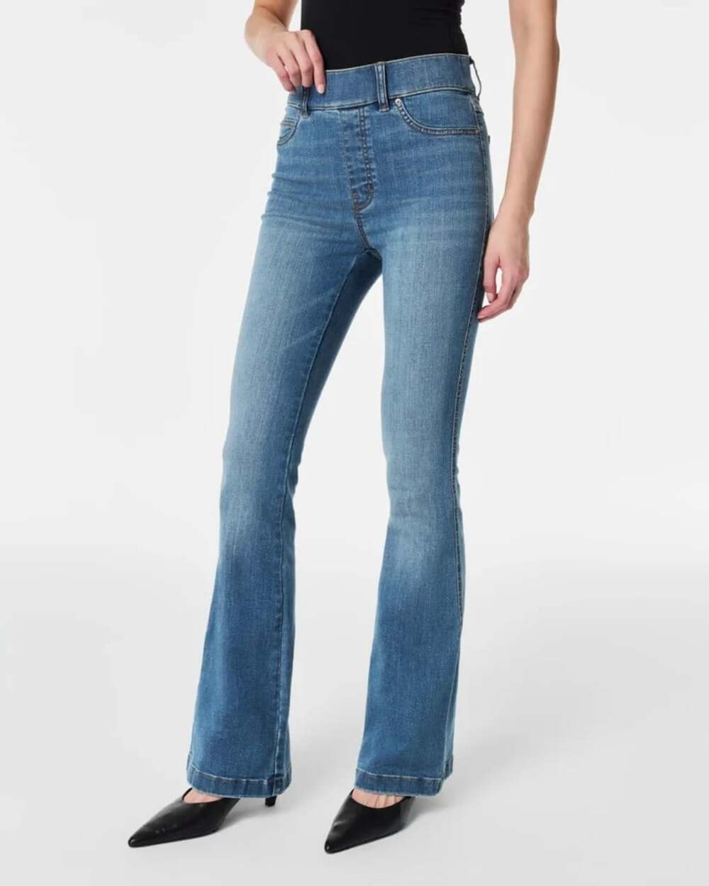 Spanx SPANXshape EveryWear Flare Leg Size XL Blue Vintage Indigo Stretch Jeans